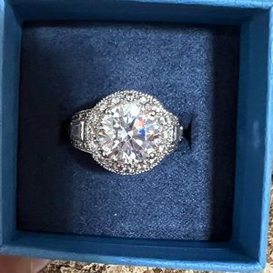 JTV White Cubic Zirconia Rhodium Over Sterling Sliver Ring Size 6